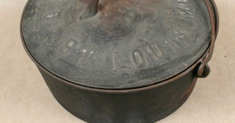 Filley - Cast iron G. F. Filley-brand Dutch oven by Excelsior Stove Works, St. Louis.Title: G. F. Filley Dutch Oven